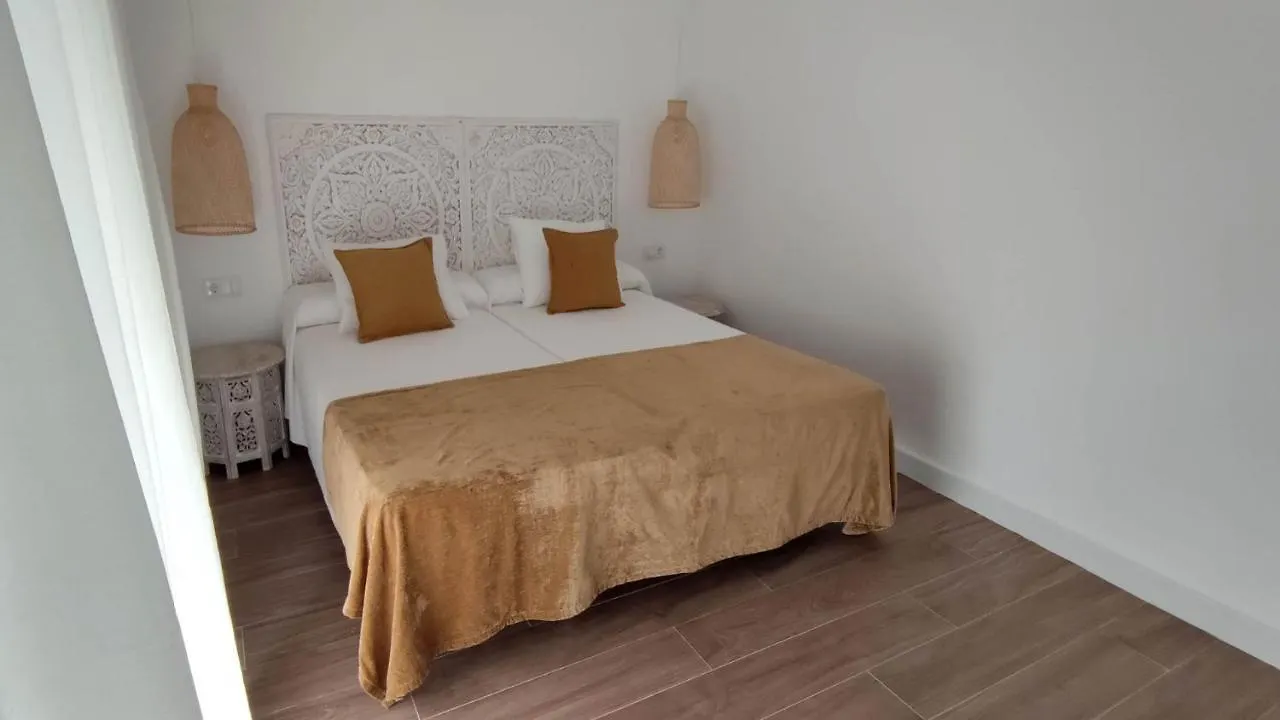 La Posada De Lola - Adults Only Bolonia Spain
