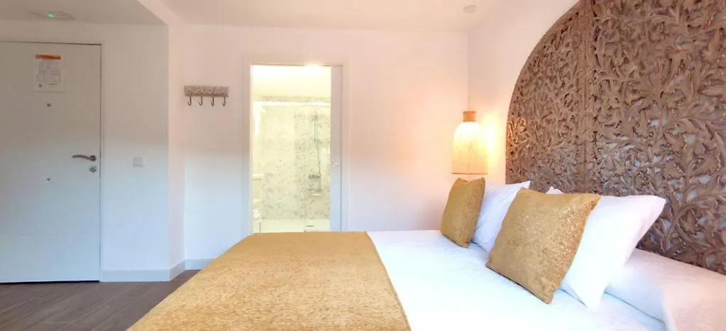 فندق La Posada De Lola - Adults Only بولونيا بيت ضيافة